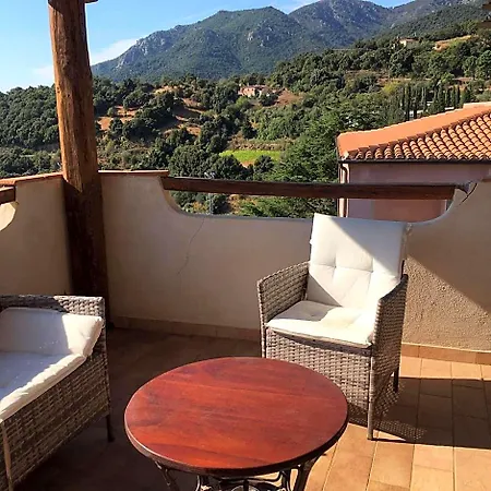 Mideri Bed and Breakfast Urzulei